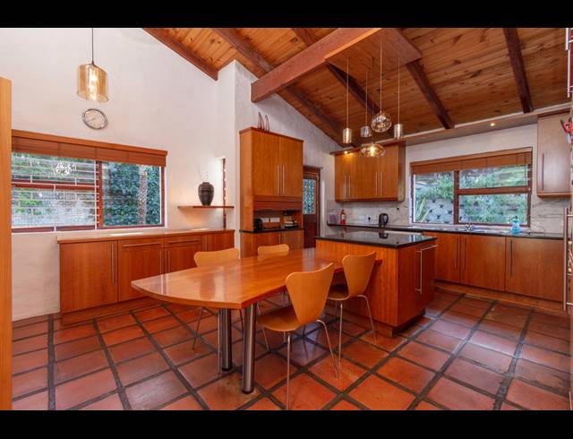 3 BEDROOM HOUSE RENTED IN TAMBOERSKLOOF